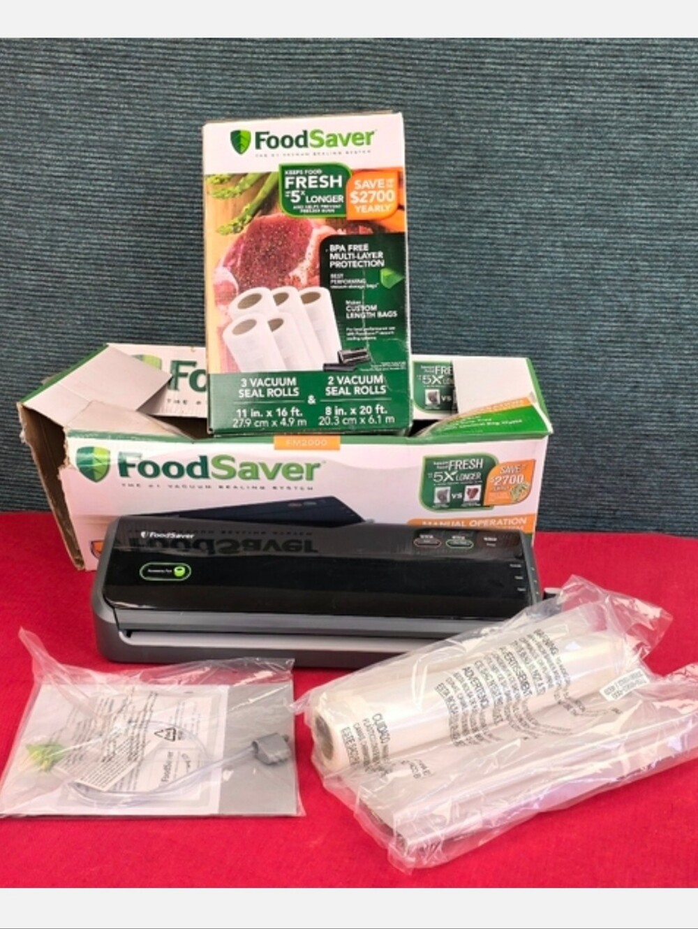 FoodSaver Heat Sealing Food Storage Starter Kit Plus Extra Box Of Bags
